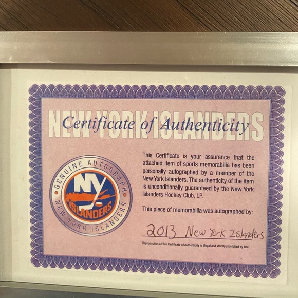 Islanders hockey stick signed by the whole team - Picture 5 of 5